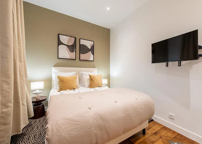 Apartament Mobility Lease - Luxembourg Gardens & Montparnasse Paryż