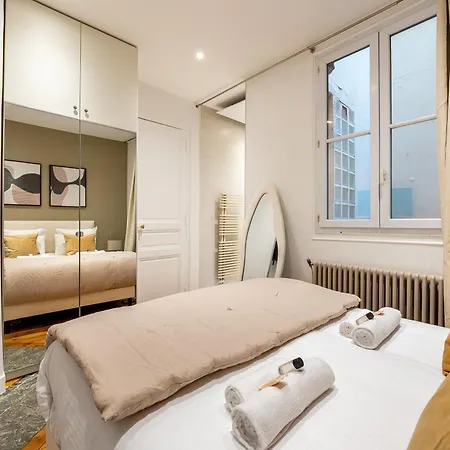 Mobility Lease - Luxembourg Gardens & Montparnasse Apartment Paris