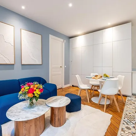 Mobility Lease - Luxembourg Gardens & Montparnasse Paris